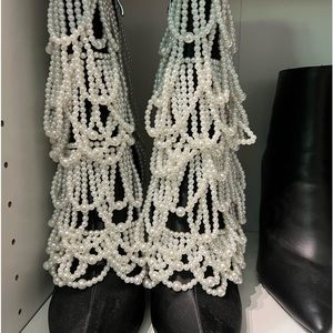 New azalea Wang sold out pearl heels